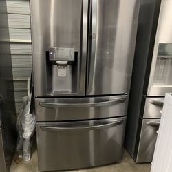 REFRIGERATOR BLACK STAINLESS STEEL 