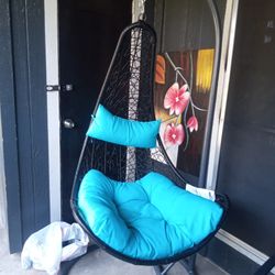 Egg Swing 