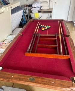 Pool table
