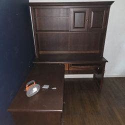 L Shaped Desk 