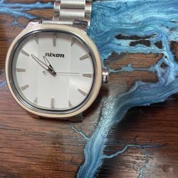 Nixon 