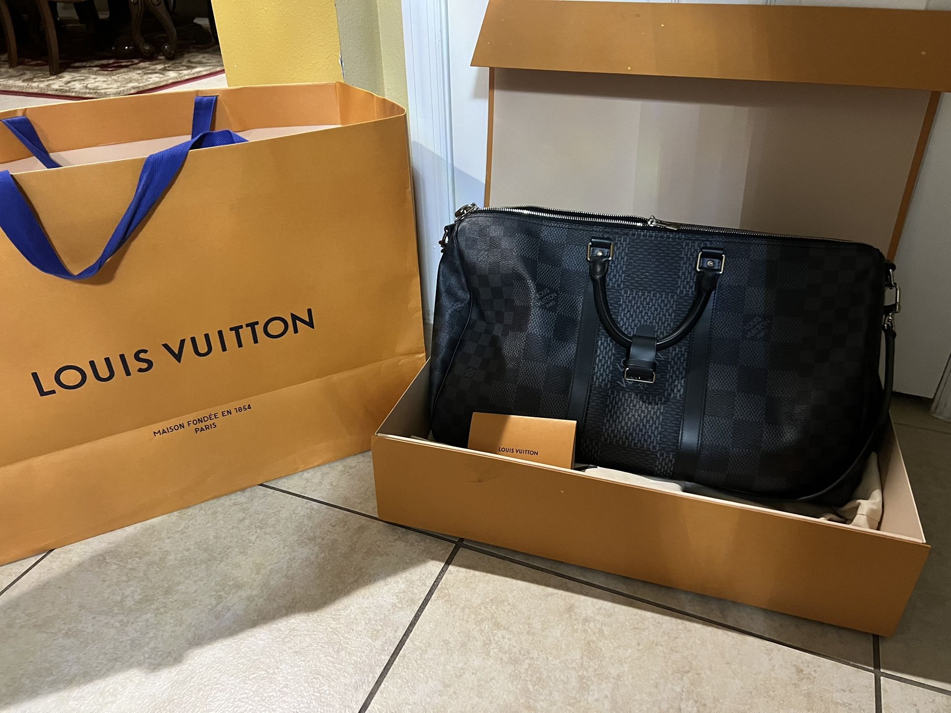 LV Unisex Bag