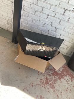 39 inch aluminum trailer tool box