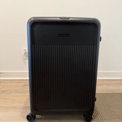Briggs And Riley Large Sympatico Luggage
