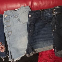 SHORTS LOT