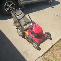 Troy Bilt LawnMower 