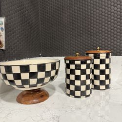 Checkered Kitchen Goods 