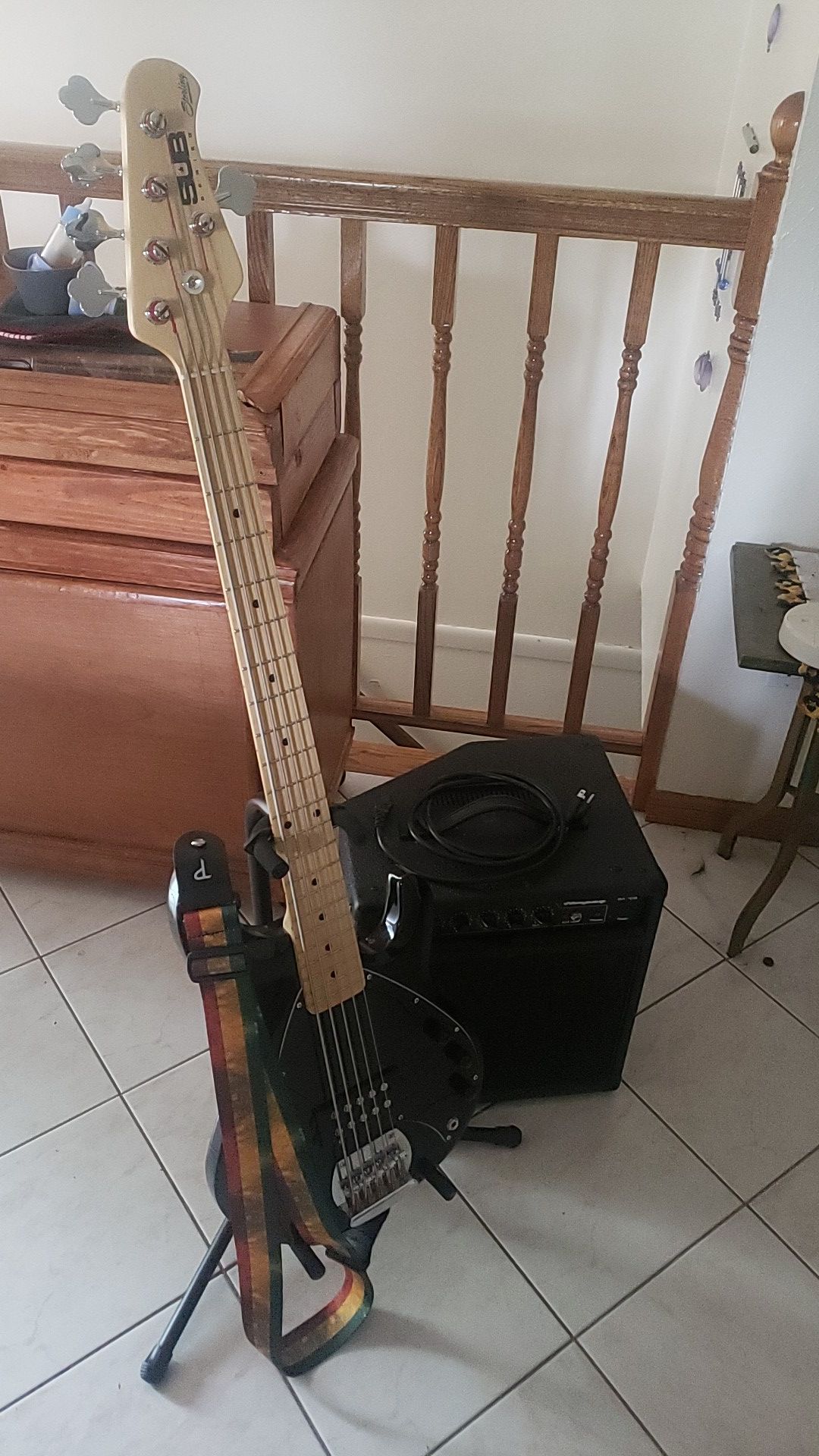 Guitar 5 String Bass and amp