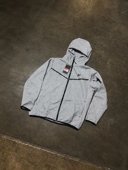 Nike tech