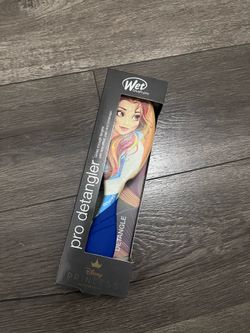 Disney Princess Brush