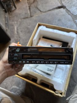 JVC KD-GT5 stereo