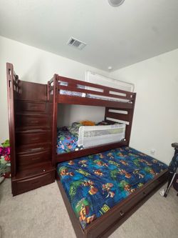 Bunk bed