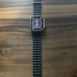 Apple Watch Ultra GPS + Cellular Titanium Case