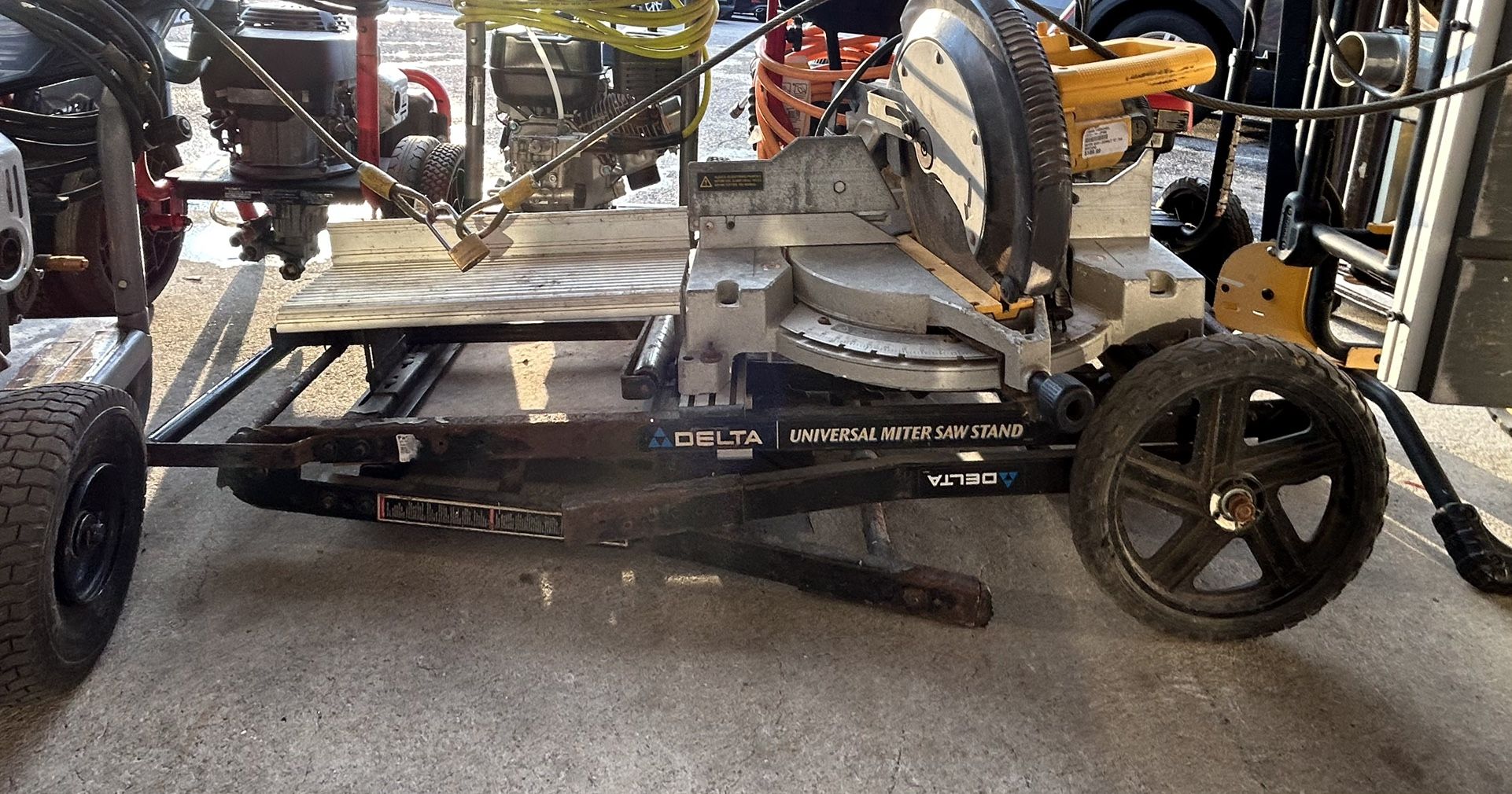 Dewalt Miter saw 12” with stand $189.99