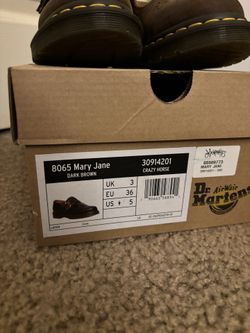 Doc Martens brown mary jane’s