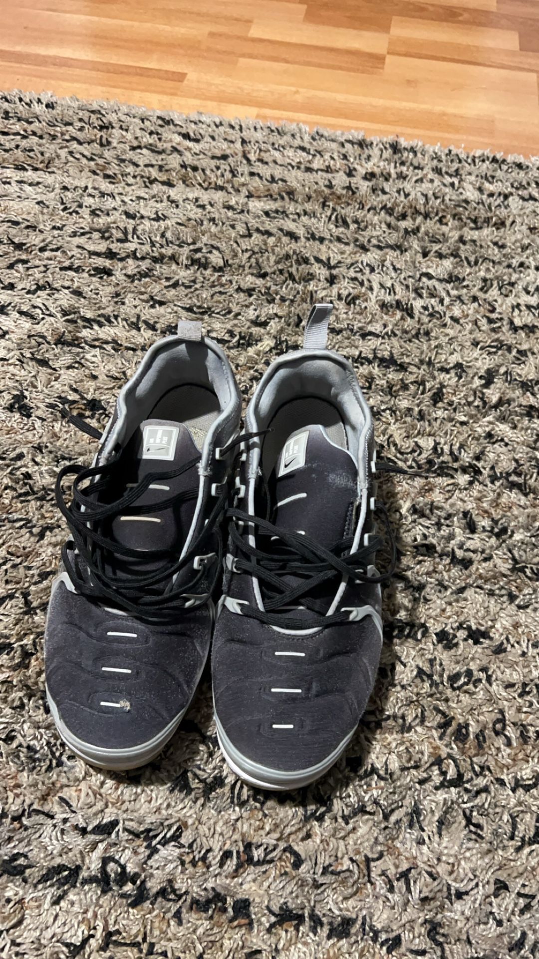 Nike vapor max size 10