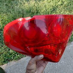 2005 G35 Tail Light (Right Side)