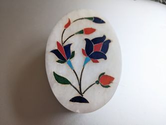 Oval Shape Marvel Box