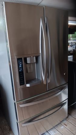 Refrigerator Lg. 60 days warranty