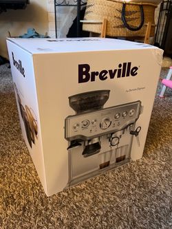 Breville Barista Express New in Box