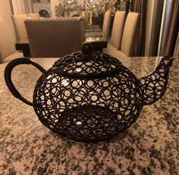 Metal Storage Teapot Decoration