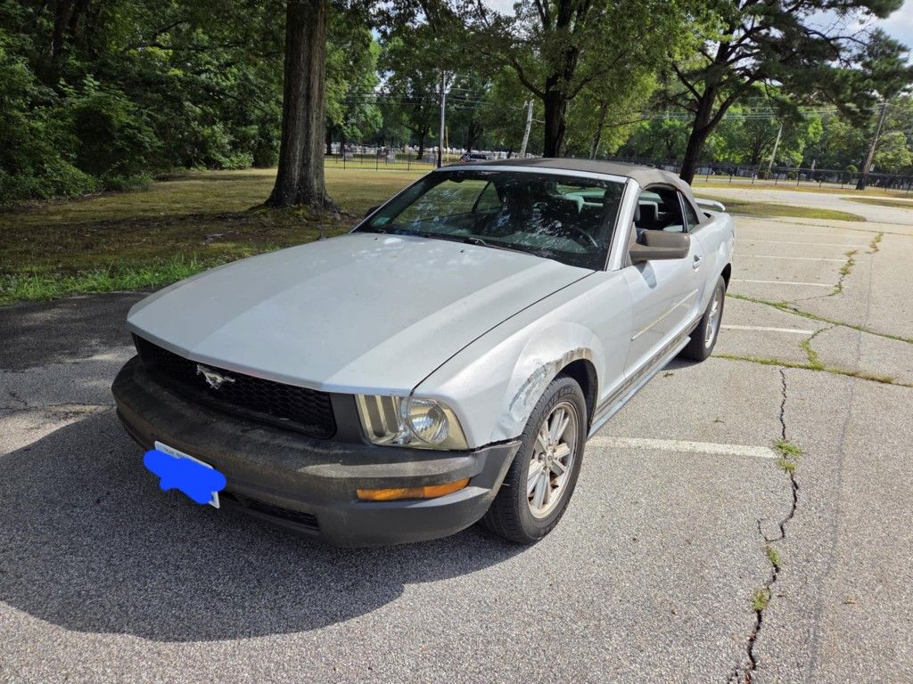 2005 Ford Mustang