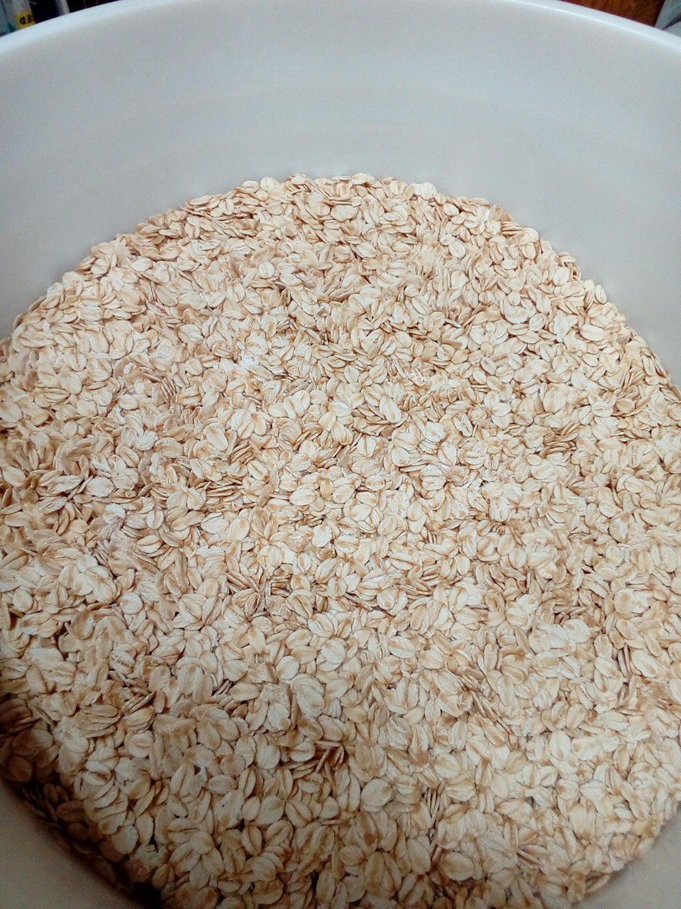 15lbs Gluten free thick rolled oats, 5 gallon bucket