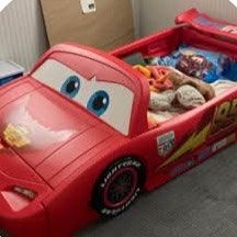 Disney/Pixar Cars Lightning Mcqueen