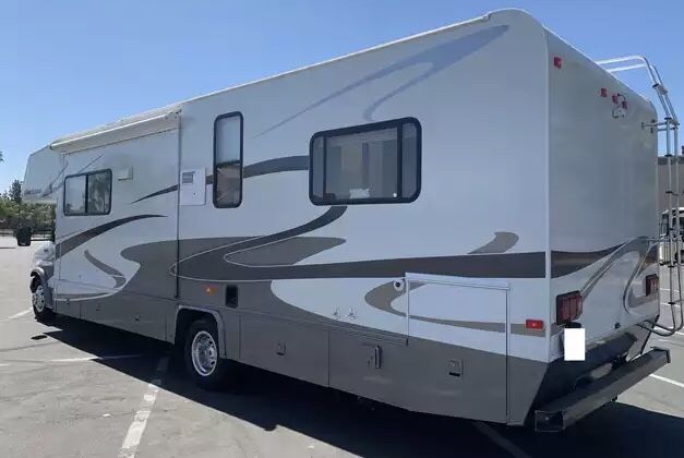 2003 Coachmen Santara RVs