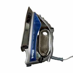 Shark Iron Lightweight - Used -Professional Vertical Steam Anti Drip
