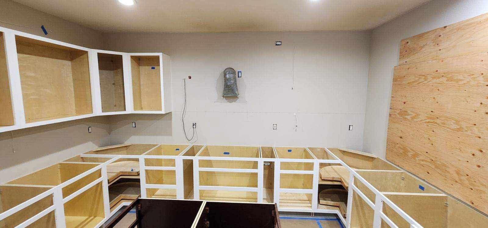 Kitchen cabinets solid wood