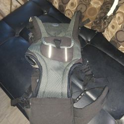 Snugly Infant Baby Carrier Use A Couple Times In Great Condition
