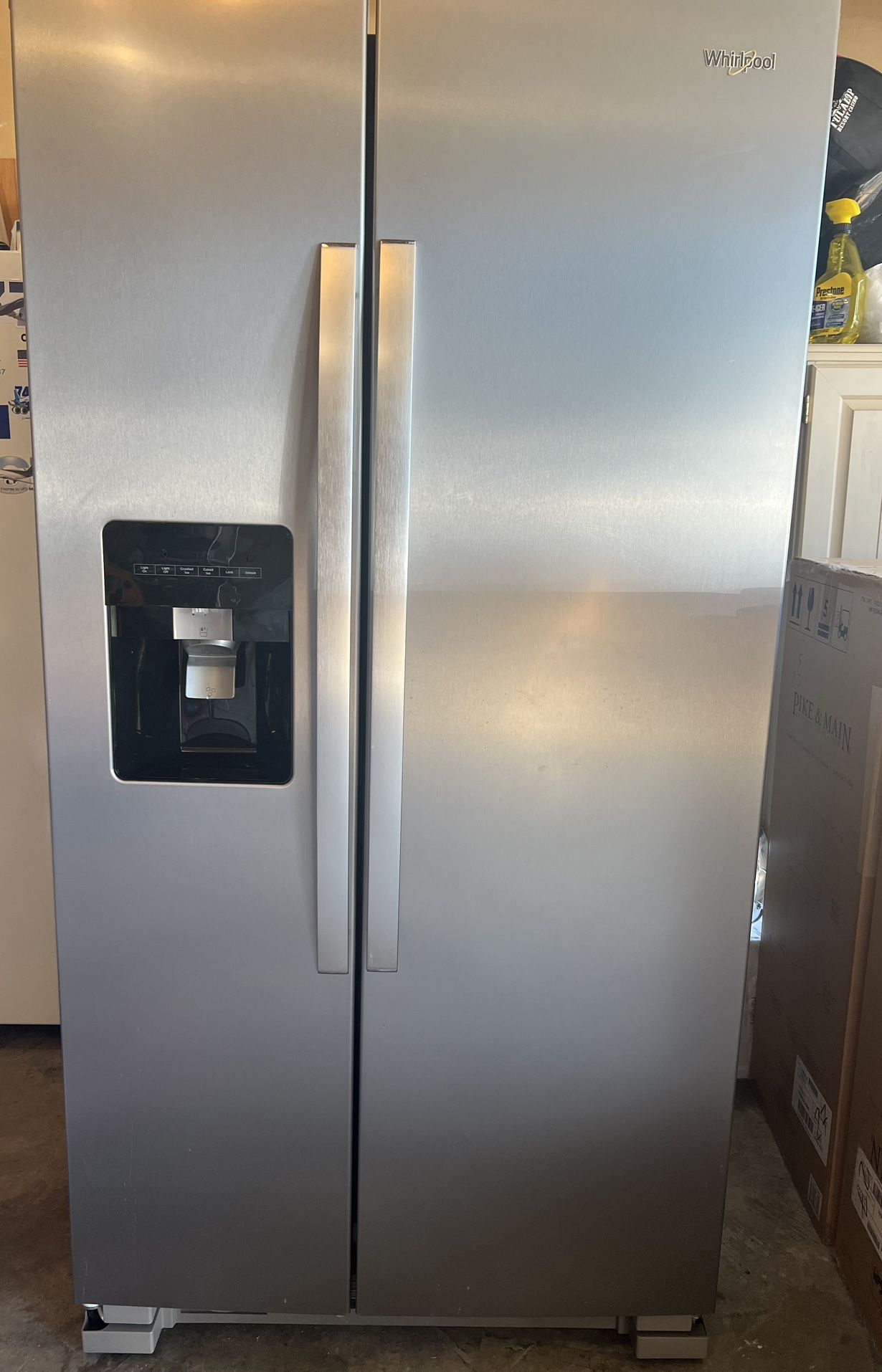 Whirlpool 24.6-cu ft Side-by-Side Refrigerator 