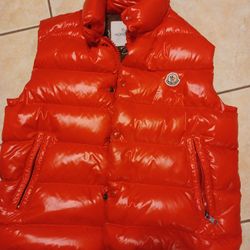 Moncler Puffer Vest Coat Size 3 M New