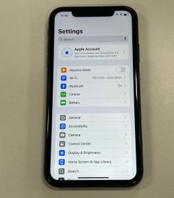 iPhone XR  128GB unlocked