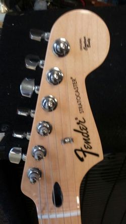 Fender sunburst strat
