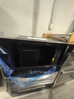 Black Built-In Microwave Oven