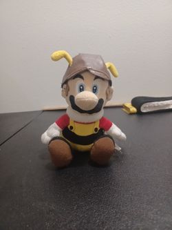 Mario Bee Plushie (Super Mario Galaxy)