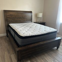 Queen Size Sleigh Bedroom Set 