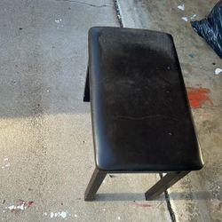 Piano bench, black
