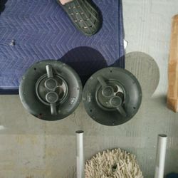 Speaker's  Best Offer 2- Speakers $90..