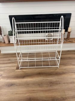 Bookshelf, display organizer