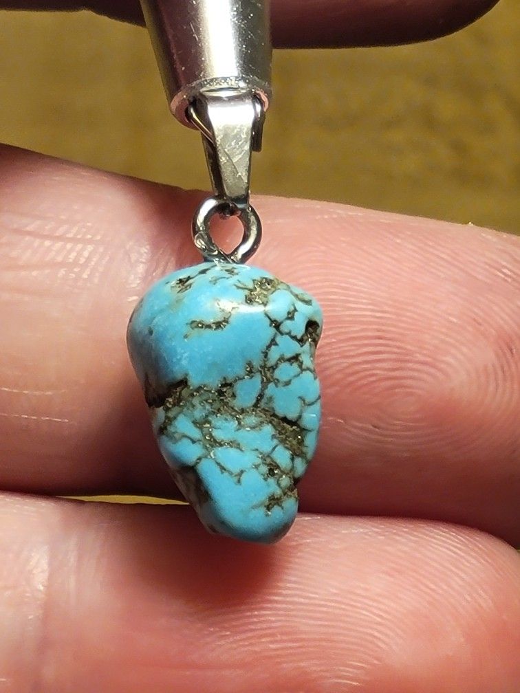 10ctw Natural Turquoise Pendant
