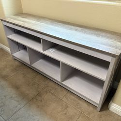 Entertainment/Tv Stand And Coffee Table 