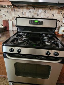Ge four burner gas stove