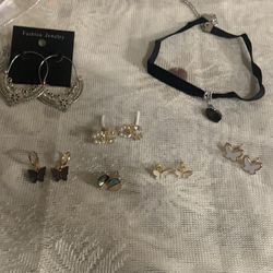 Beautiful Small Earrings And Choker $3 Each 