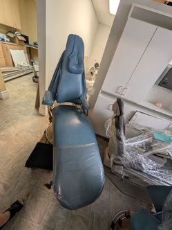 2 vintage Ritter Dental chair