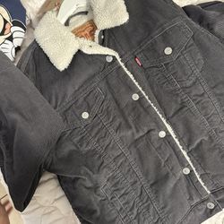 Women’s Levi’s Jacket 