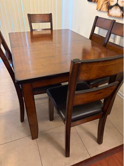 Dining Table (Extended) with Chairs