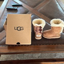 Size 7 Child Ugg Boots